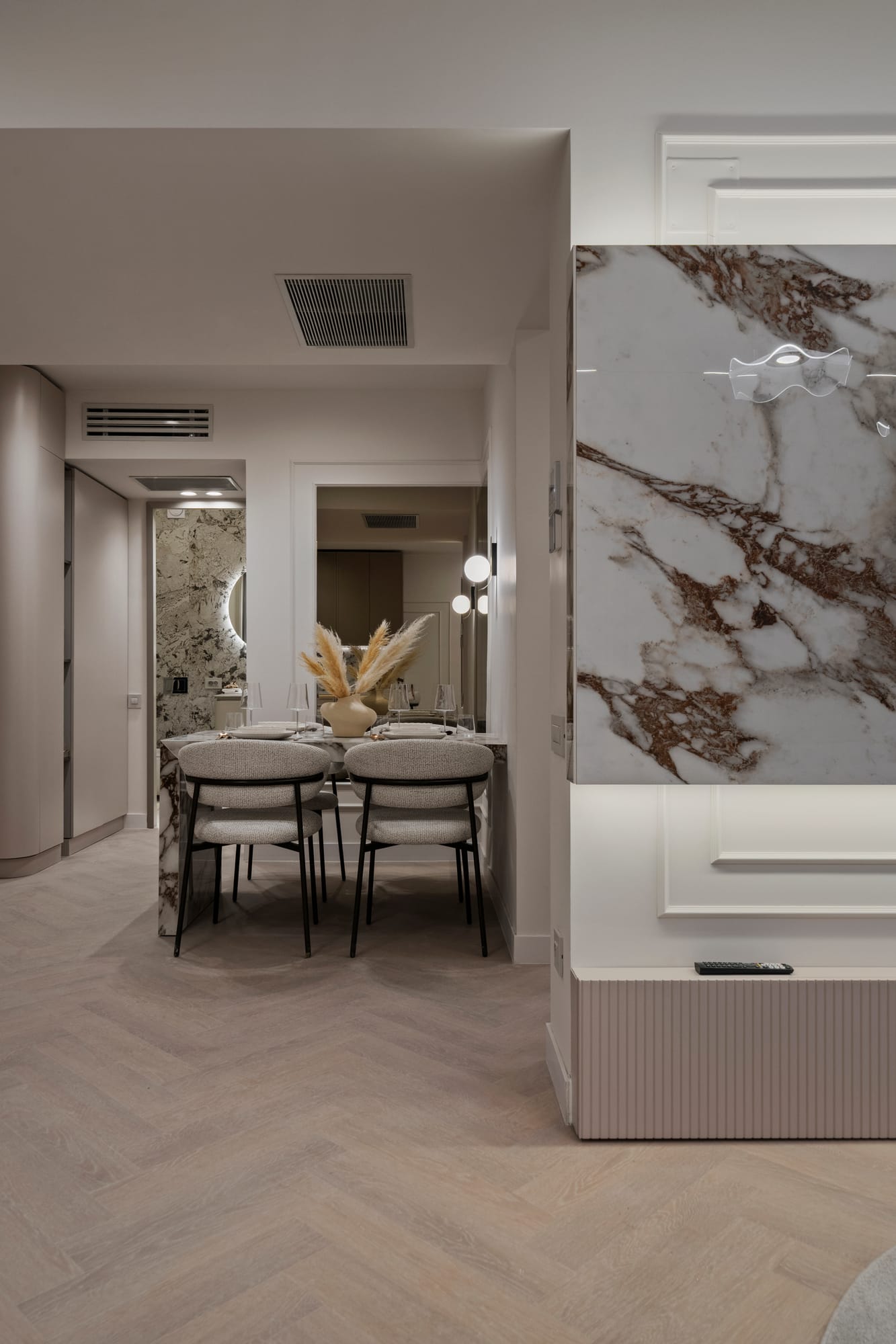 Showroom 2F – Bucuresti project cover
